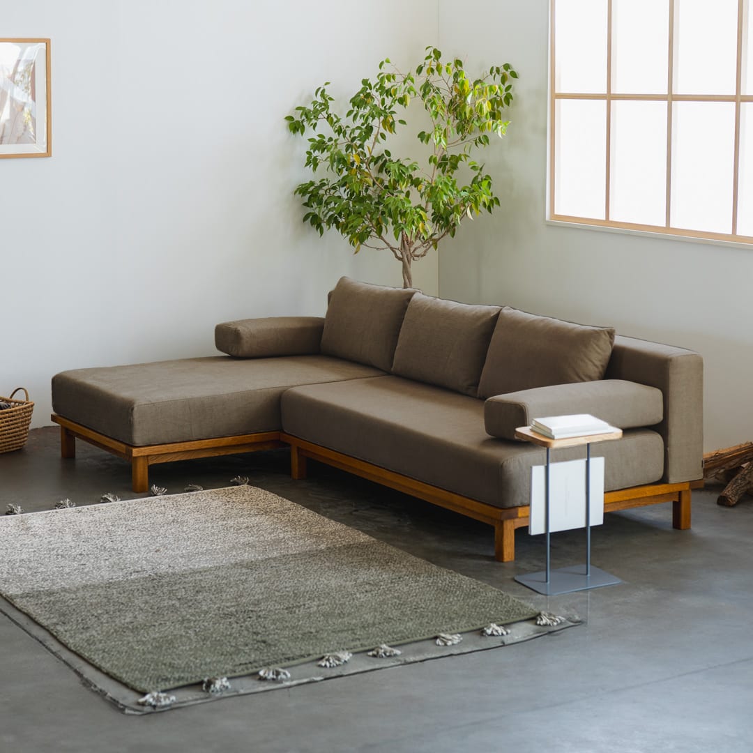 ライトブラウン